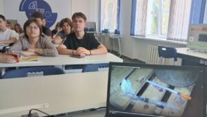 НА ВОЛНАХ РАЗВИТИЯ
