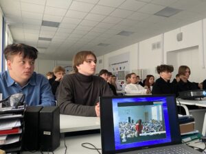 Код безопасности: помним и предупреждаем!