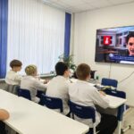 НА ВОЛНАХ РАЗВИТИЯ