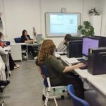 Сегодня прошел насыщенный практический семинар, посвященный актуальной теме: «Использование технологий искусственного интеллекта и нейросетей в работе преподавателя». Педагоги получили уникальную возможность познакомиться с практическими инструментами, которые помогут сделать учебный процесс более интерактивным, интересным и эффективным!