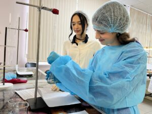 НА ВОЛНАХ РАЗВИТИЯ