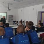 НА ВОЛНАХ РАЗВИТИЯ