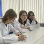 НА ВОЛНАХ РАЗВИТИЯ