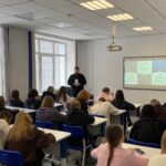 НА ВОЛНАХ РАЗВИТИЯ