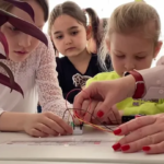 НА ВОЛНАХ РАЗВИТИЯ