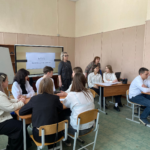 НА ВОЛНАХ РАЗВИТИЯ